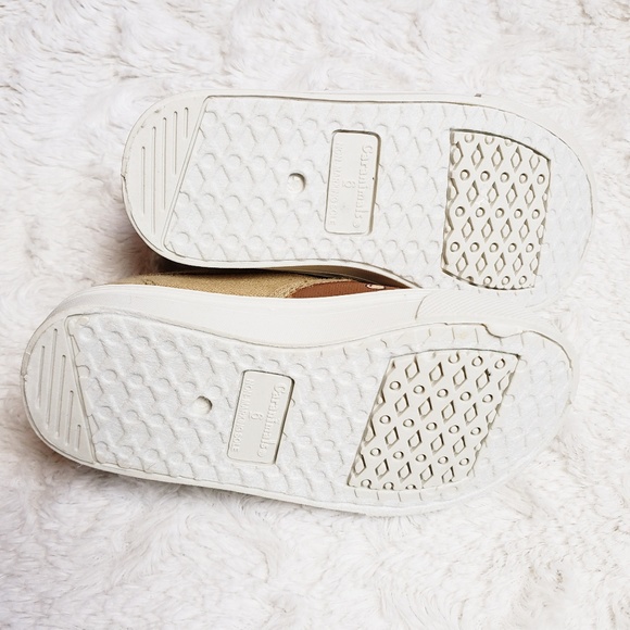 **SOLD**  NWOT Curious George Custom Painted Shoes - Picture 5 of 6